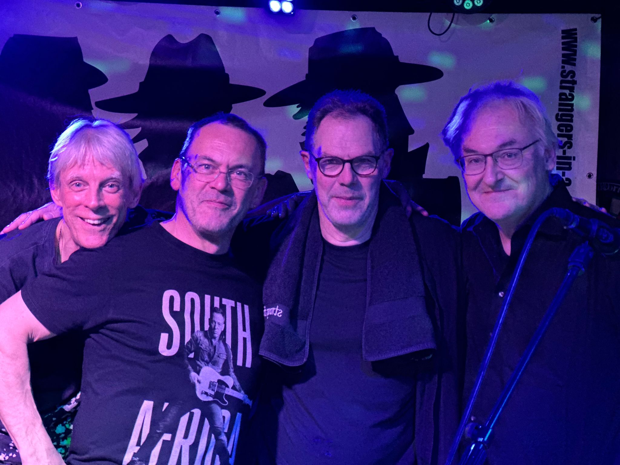 Wie vier im Happy Billards